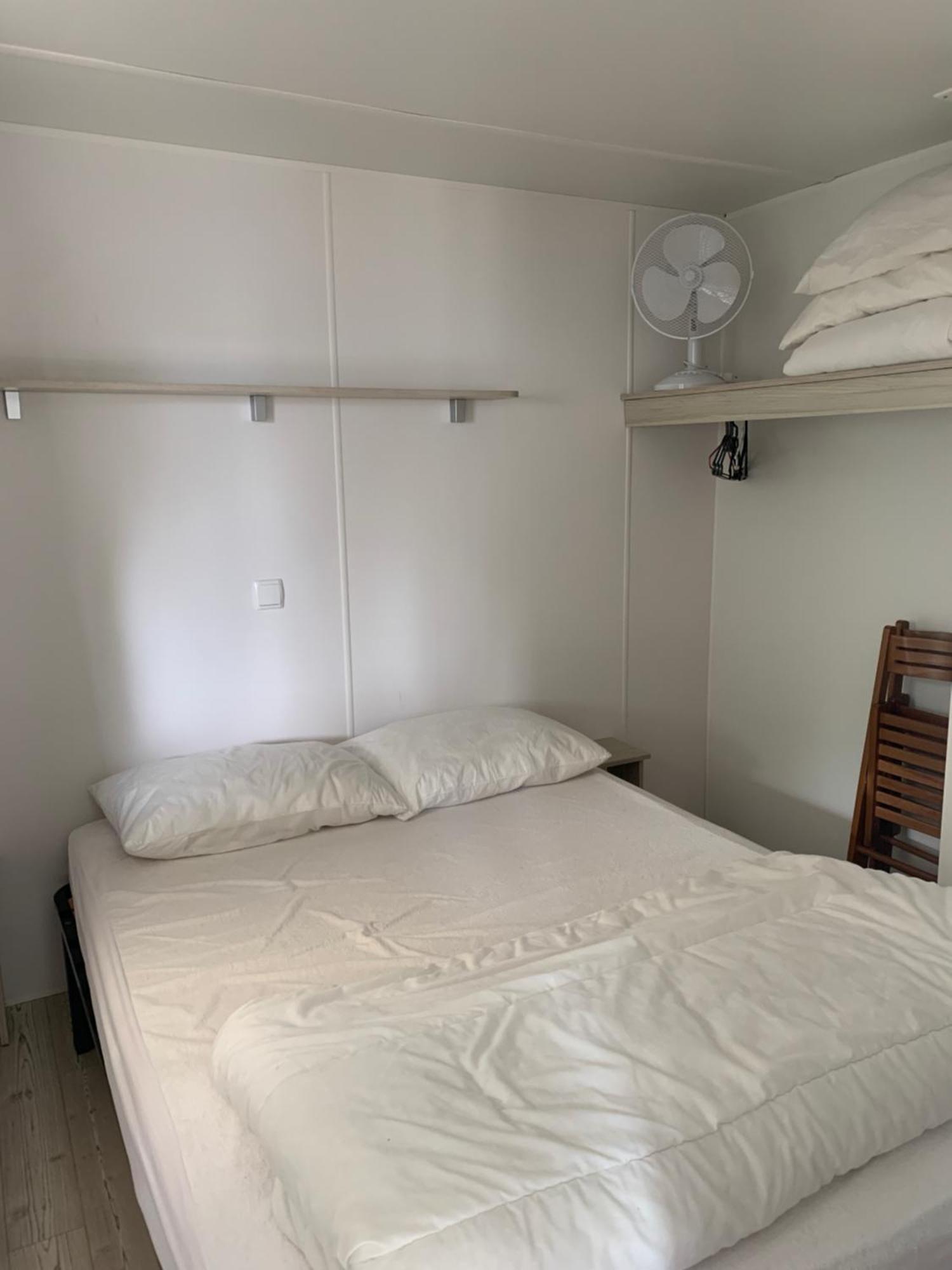 Litteau Mobil Home 10 M Et Mme Colas מראה חיצוני תמונה