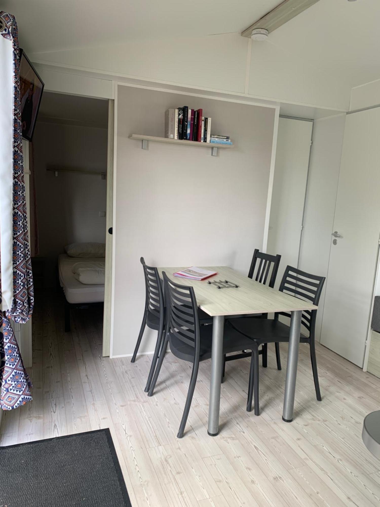 Litteau Mobil Home 10 M Et Mme Colas מראה חיצוני תמונה