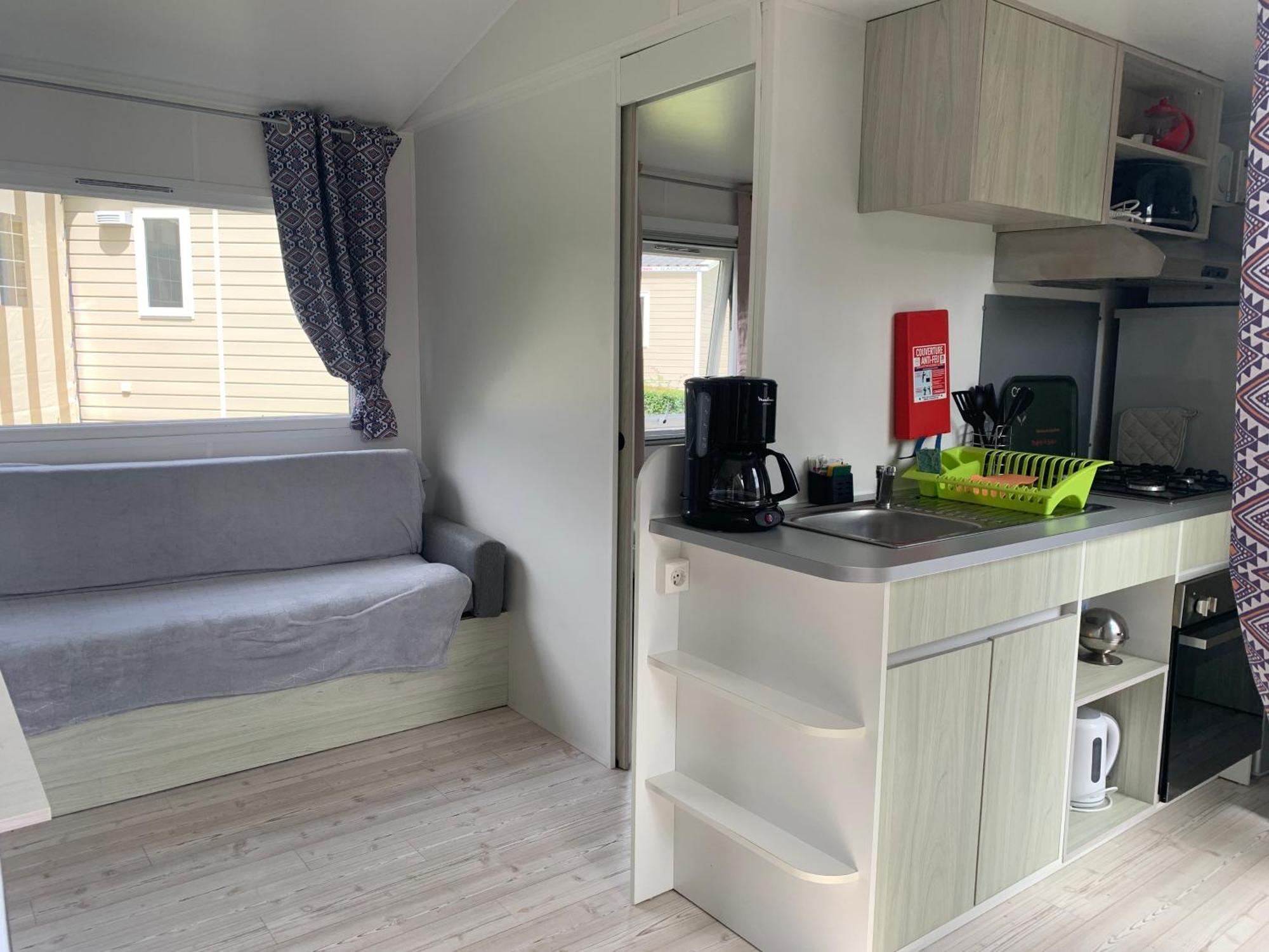 Litteau Mobil Home 10 M Et Mme Colas מראה חיצוני תמונה